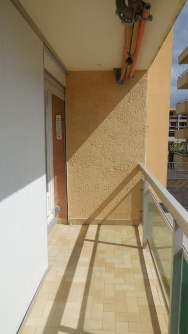 Agreable T3, Bormes Les Mimosas Apartment Bagian luar foto